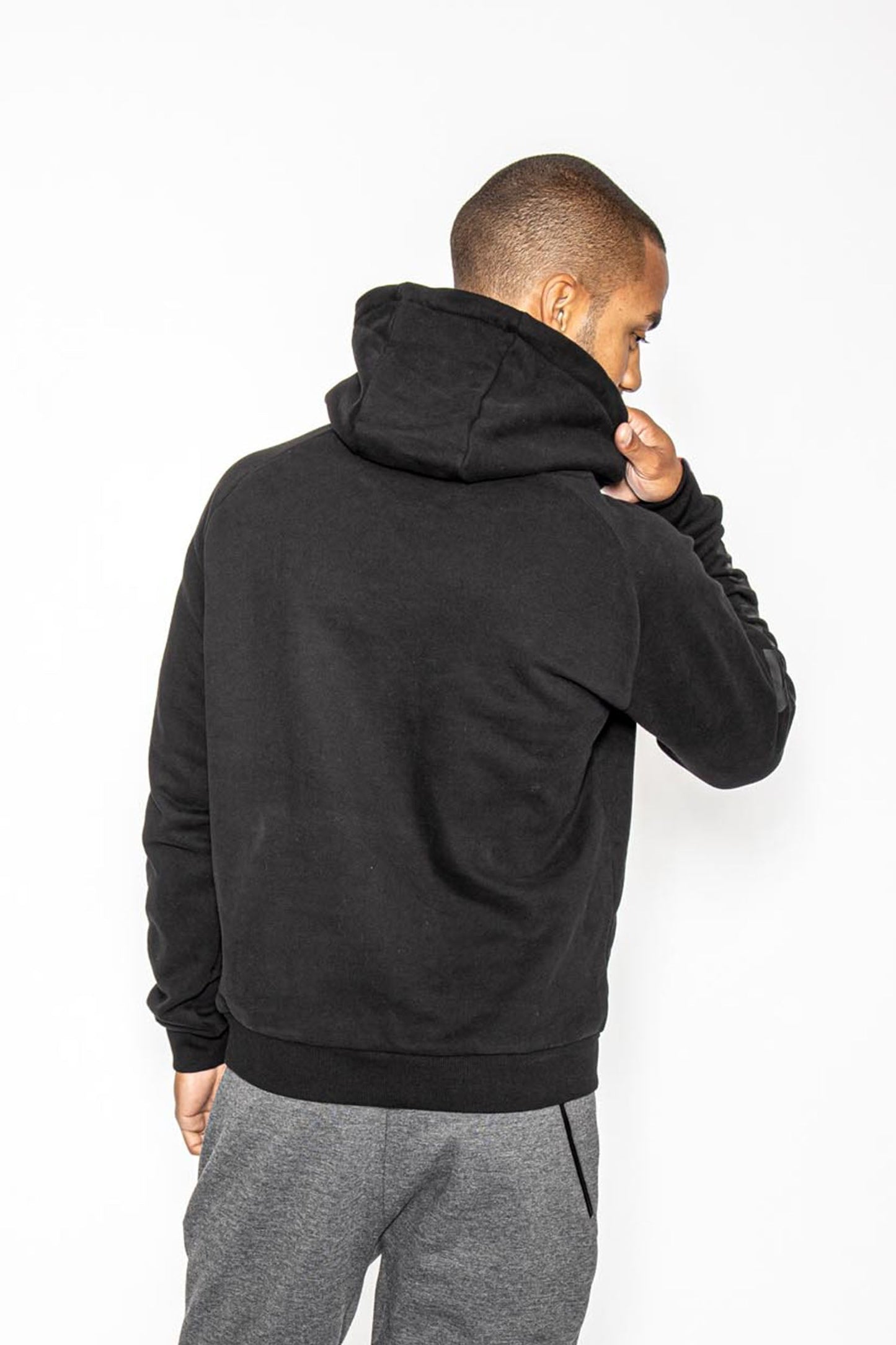 VIA FORTIS ICON HOODIE BLACK